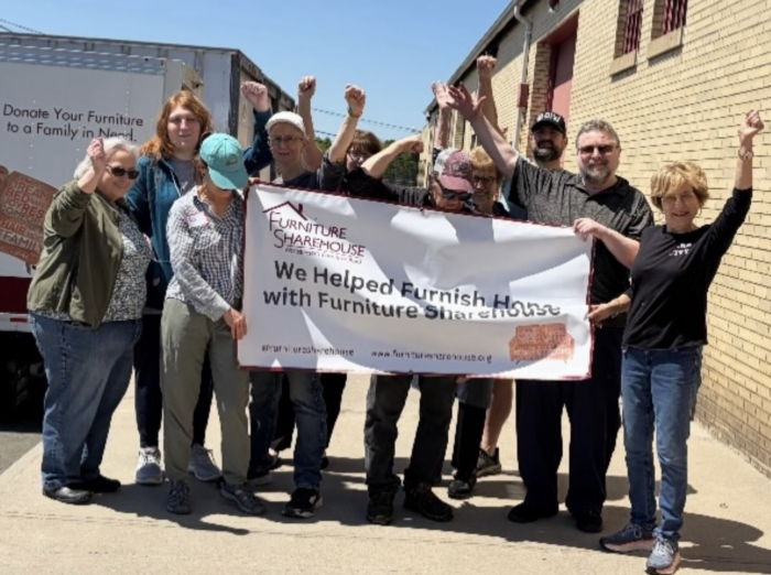 Our BFFs from CUUC Help Furnish Hope!